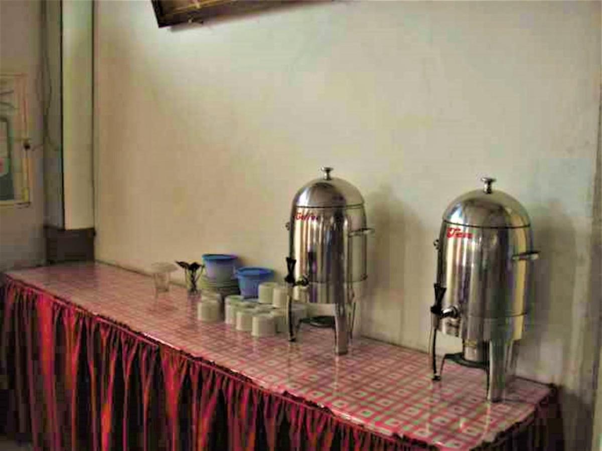 Hotel Asia Bukittinggi Extérieur photo