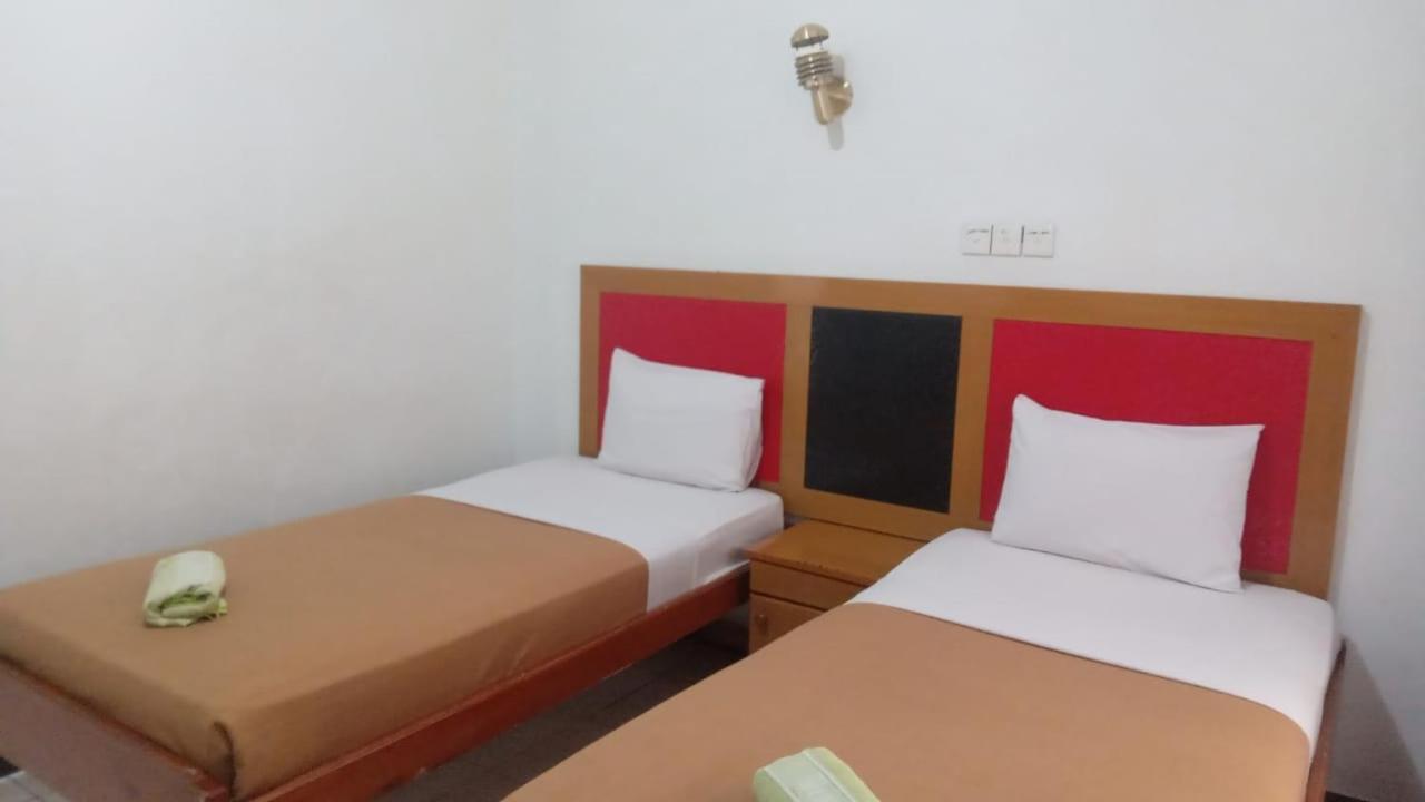 Hotel Asia Bukittinggi Extérieur photo
